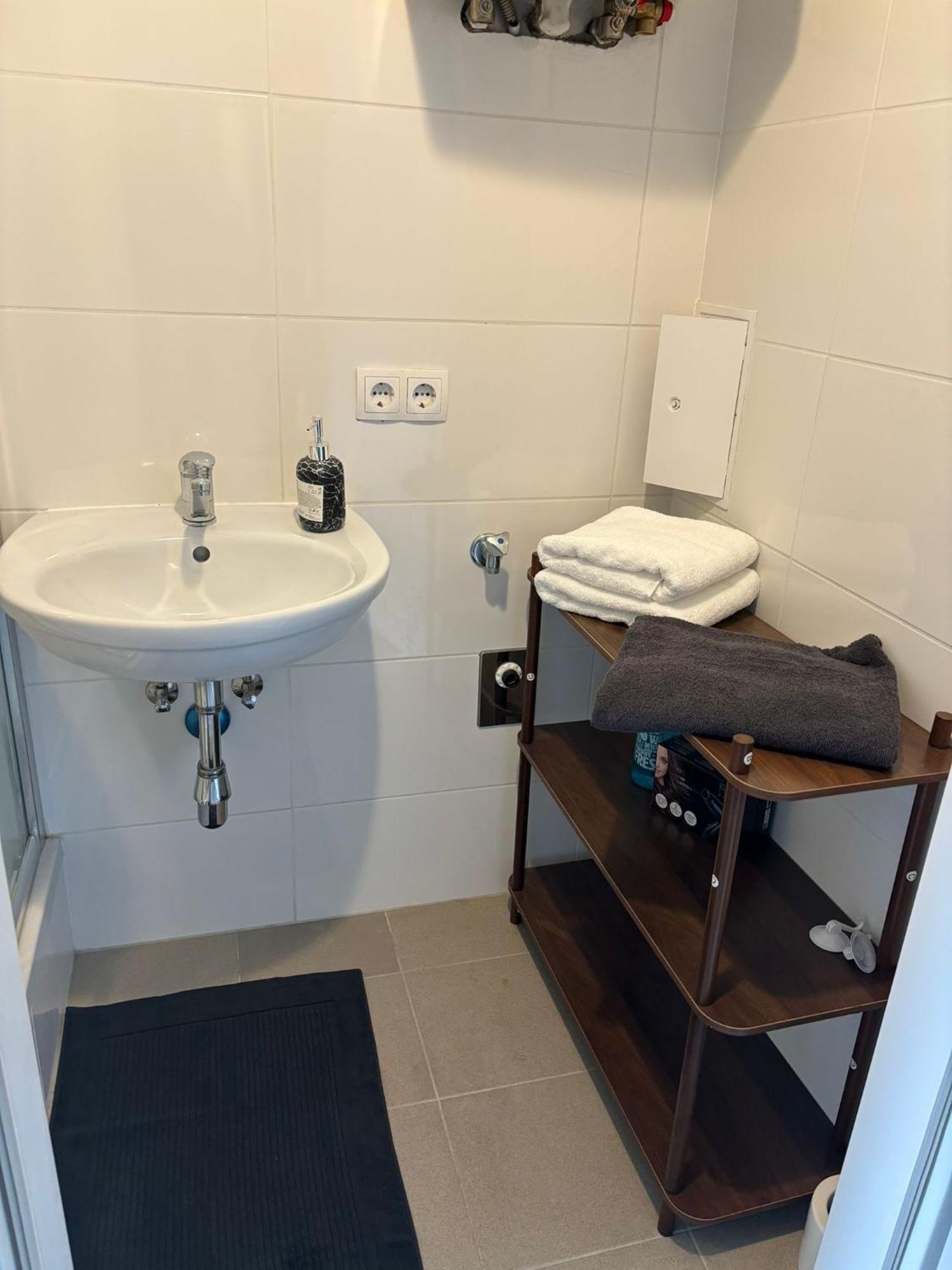 וינה Charming Apartment מראה חיצוני תמונה
